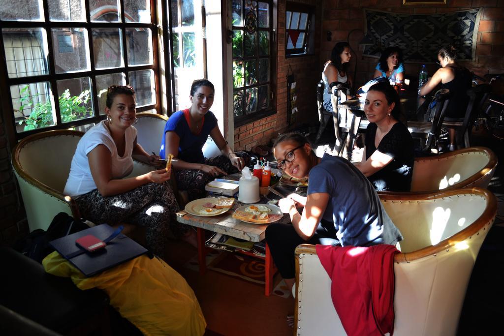 Brickhouse Ayutthaya Guesthouse Est 1986 Zewnętrze zdjęcie