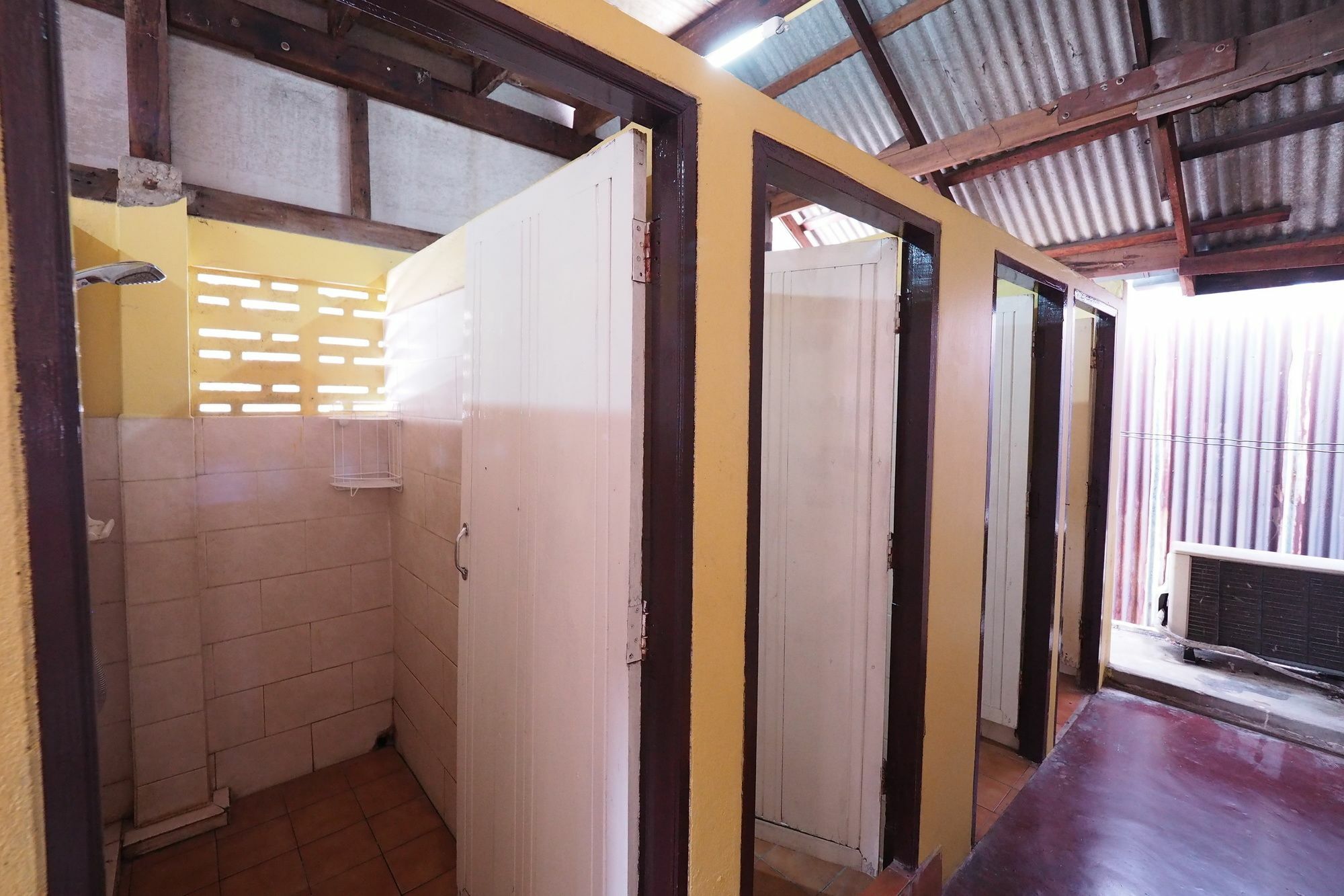 Brickhouse Ayutthaya Guesthouse Est 1986 Zewnętrze zdjęcie